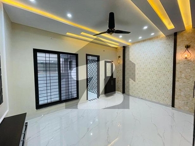 8 MARLA LIKE BRAND NEW PORTION FOR RENT IN UMAR BLOCK BAHRIA TOWN LAHORE Bahria Town Umar Block