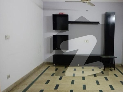 8 MARLA LOWER LOCK UPPER PORTION AVAILABLE FOR RENT IN ABDALIANS HOUSING SOCIETY Abdalians Cooperative Housing Society
