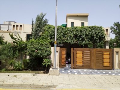 9 Marla House for Sale in Lahore Gulbahar Block