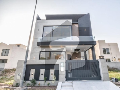 Abid Associates Showcasing Multi Complex Featuring Ultramodern Villa DHA 9 Town
