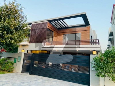 Beautiful 20 Marla House For Sale In Central Block, Bahria Orchard Lahore. Bahria Orchard Phase 1 Central