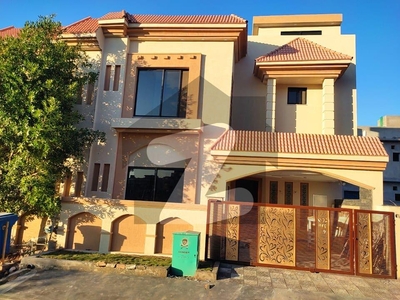 Brand new designer 7marla house for sale Bahria Town Phase 8 Usman Block