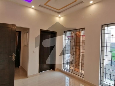 Centrally Located Upper Portion For Rent In Gulshan-E-Ravi - Block E Available Gulshan-e-Ravi Block E