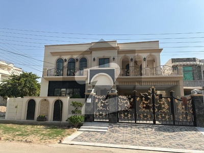 Corner House For Sale In Rs. 65000000 Wapda Town Phase 1
