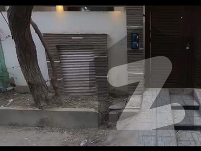 Single Storey House And First Floor Half North Karachi Sector 10