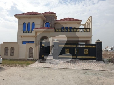 Highly-Desirable Prime Location House Available In DHA Phase 1 - Sector Q For Sale DHA Phase 1 Sector Q