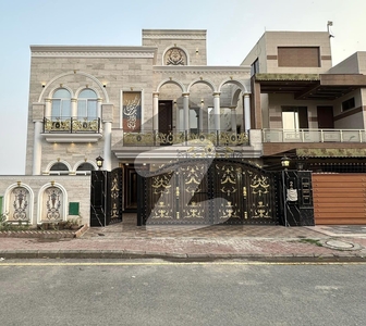Ideal House In Lahore Available For Rs. 60000 DHA 9 Town