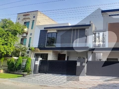 In Lahore You Can Find The Perfect Prime Location House For Sale Izmir Town Extension Block N1