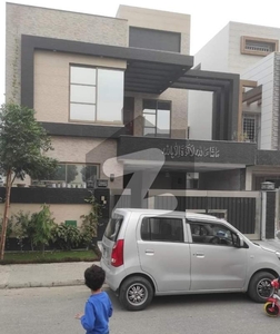 low Price 9 marla House available for sale in bahria orchard Phase 1 Bahria Orchard Phase 1