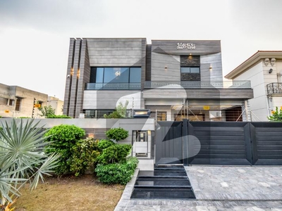 Magnificent 5 Marla Ultra Modern Brand New Luxury House For Sale DHA 9 Town