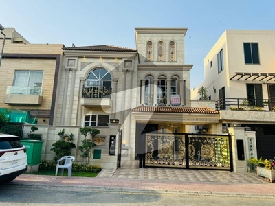 Moderate house for Sale Bahria Town