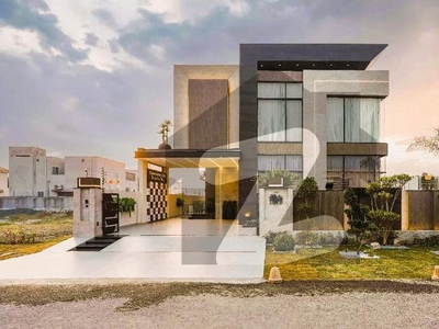 MOST BEAUTIFUL VILLA IN DHA PHASE 5 DHA Phase 5