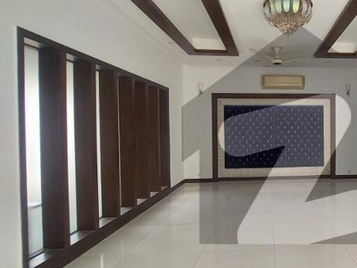 Near Jalal Sons Super Luxurious 1 Kanal Ultra Modern Upper Portion Available For Rent DHA Phase 5