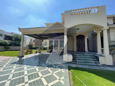 Near to Mosque 3 Kanal Old House with Basement and Theather for Sale in DHA phase 5 DHA Phase 5