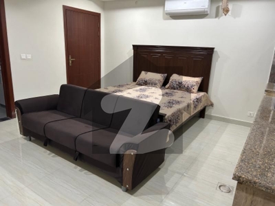 ONE BED STUDIO FURNISHED APARTMENT AVAILABLE FOR SALE AT PRIME LOCATION OF GULBERG GREENS ISLAMABAD Gulberg Greens
