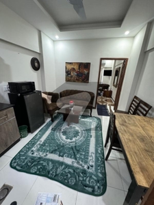 One bedroom fully luxury furnished appartment available for rent at capital residencia Capital Residencia