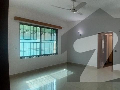 One Kanal 3 Beds (Lower Lock) Upper Portion For Rent In Phase 3, DHA DHA Phase 3