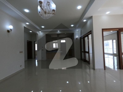 Prime Location 500 Square Yards House For Sale In Karachi DHA Phase 8