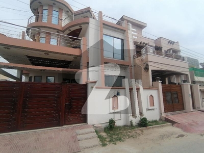 Prime Location 7 Marla House Up For sale In Khan Village Khan Village