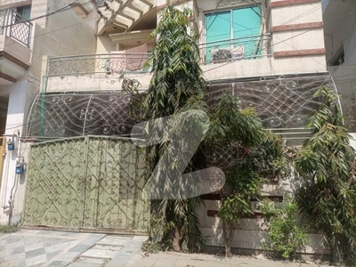 Prominently-Located House Available In Johar Town Phase 2 - Block J2 For sale 5MARLA near emporium mall and Expo center owner build Marbal following Johar Town Phase 2 Block J2
