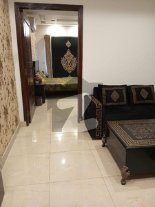 STUDIO FULLY LUXURY AND FULLY FURNISH IDEAL LOCATION EXCELLENT FLAT FOR RENT IN BAHRIA TOWN LAHORE Bahria Town Sector C