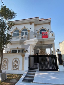 Unfurnished Luxury House DHA Very Hot Location Near to Park & Market DHA 9 Town