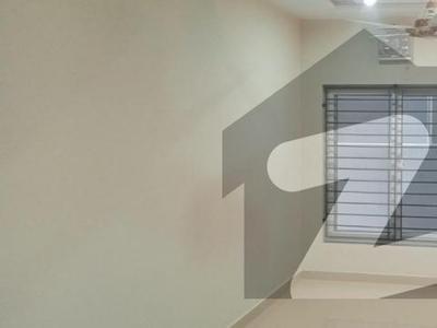 Upper Portion Of 4 Marla Is Available For rent In G-13/1 G-13/1