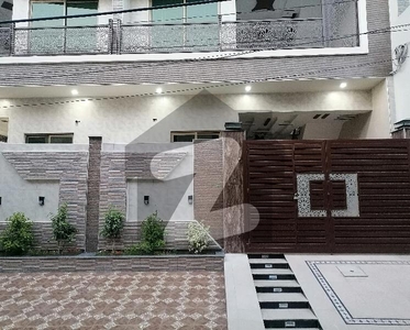 Well-constructed House Available For sale In Johar Town Phase2 5Marla house for sale brand new near emporium mall and Expo center owner build tilted flooring Johar Town Phase 2