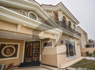 1 Kanal Modern House For Sale In Askari 11 Best Location Near Ring Road DHA Phase 5 Askari 11