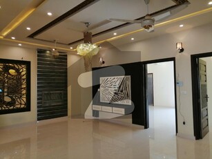 10 MARLA BRAND NEW FIRST ENTRY LOWER PORTION FOR RENT IN RAFI BLOCK BAHRIA TOWN LAHORE Bahria Town Rafi Block