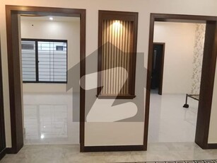 10 Marla House Available For Rent In Gulmoher Block Bahria Town Lahore Bahria Town Gulmohar Block