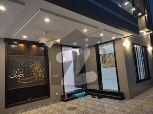 10 Marla Luxury Upper Portion For Rent In Bahria Town Bahria Town Overseas B