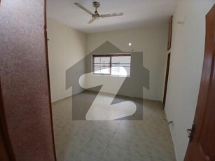 12 Marla Tile Floor Portion For Rent Johar Town Phase 2 Block J3