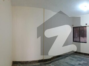 2 BED LOUNGE FLAT FOR SALE IN GULISTAN-E-JAUHAR BLOCK 12 Gulistan-e-Jauhar Block 12