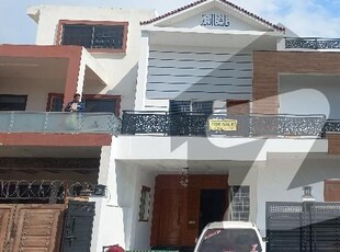 35x70 (10Marla)Brand New Modren Luxury House Available For sale in G_13 Rent value 2.5lakh Front open park view G-13
