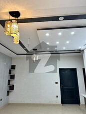 5 Marla Brand New house For Sale And Direct Meeting With Owner In Park View City Lahore. Park View City Topaz Block