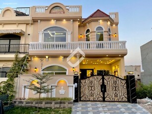 5 Marla Double Storey Lavish House For Sale In Buch Executive Villas Phase-2 Multan