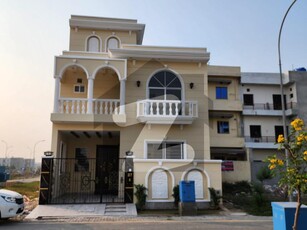 5 Marla Residential House For Sale In Block E Etihad Town Phase 1 Raiwind Road Thokar Niaz Baig Etihad Town Phase 1 Block E