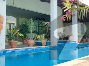 8 KANAL BRAND NEW FARMHOUSE PER DAY SWIMMING POOL AVALIBAL FOR RENT IN DHA PHASE 5 DHA Phase 5