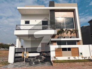 9 Marla House available for Sale Sector C3 Bahria Enclave Islamabad. Bahria Enclave Sector C2