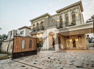 Brand New House For Sale Area: 5 Marla DHA 9 Town
