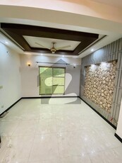 Upper Portion Of 10 Marla House For Rent In Overseas A Bahria Town Lahore Bahria Town Overseas A