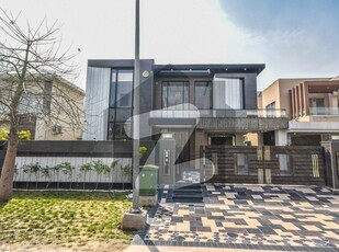 01 Kanal slightly use Solid Construction Modern Luxury Bungalow available for sale in dha phase 4 DHA Phase 4 Block DD