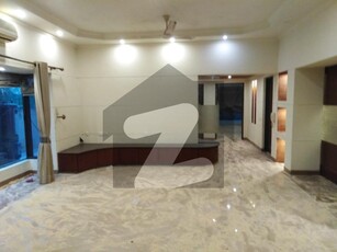 1 Kanal Out Class Marla Full House For Rent In DHA Ph-4 Lahore Owner Built House. DHA Phase 4