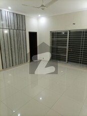 1 Kanal Upper Portion Back Of Main Road Is Available For Rent In DHA Phase 6 Lahore DHA Phase 6 Block G