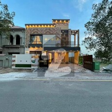 10 Marla Architect Designer house for sale hot location bahria Bahria Town Jasmine Block