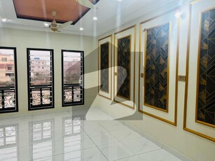 10 MARLA FACING PARK BRAND NEW HOUSE AVAILABLE FOR SALE IN LDA AVENUE BLOCK M LDA Avenue Block M