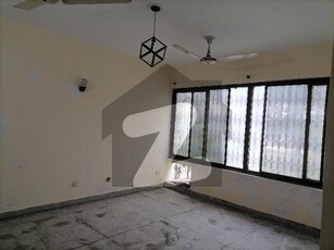 10 Marla Flat available for rent in Askari 5, Lahore Askari 5