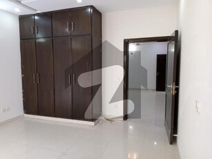 10 Marla House For Rent in over sea B block bahria town lahore Bahria Town