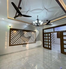10 Marla Upper Portion For Rent In Bahria Town Phase 8 Bahria Town Phase 8